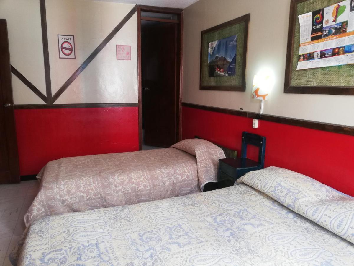 Flying Donkey Bed & Breakfast Otavalo Exterior photo
